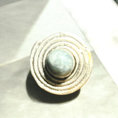 Round Silver Tone Spiral Gray Marble Ring