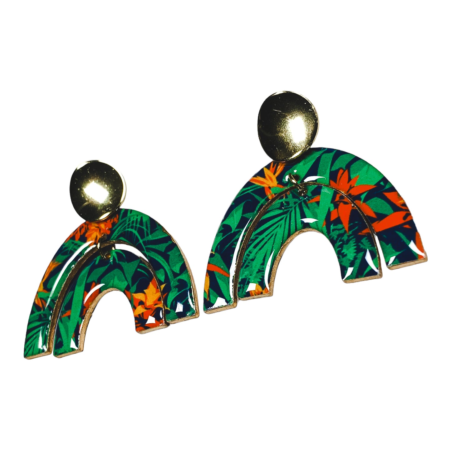 Outdoor Queen Green  Double Arch Earring w/Gold Tab